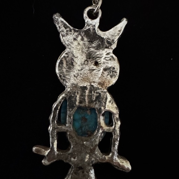 Pendant Necklace with owl - Picture 3 of 3